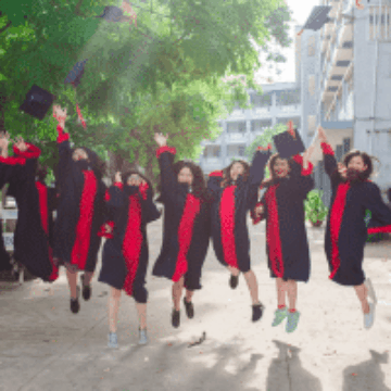 university-students-female-300x198