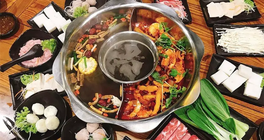 an image of huoguo hotpot